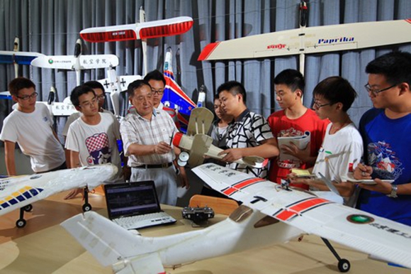 【学院强音】航空学院：中南地区唯一本科航空学院 培养航空领域应用型技术人才