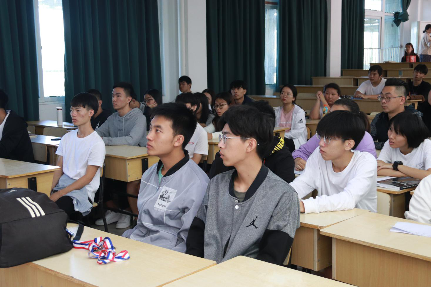 整装出发 | 航空学院召开第十四届校运会动员大会