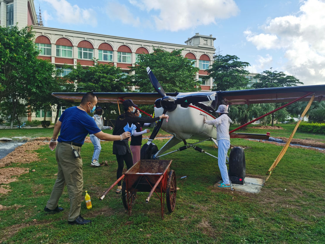 航空学院教工党支部开展航空特色党日活动