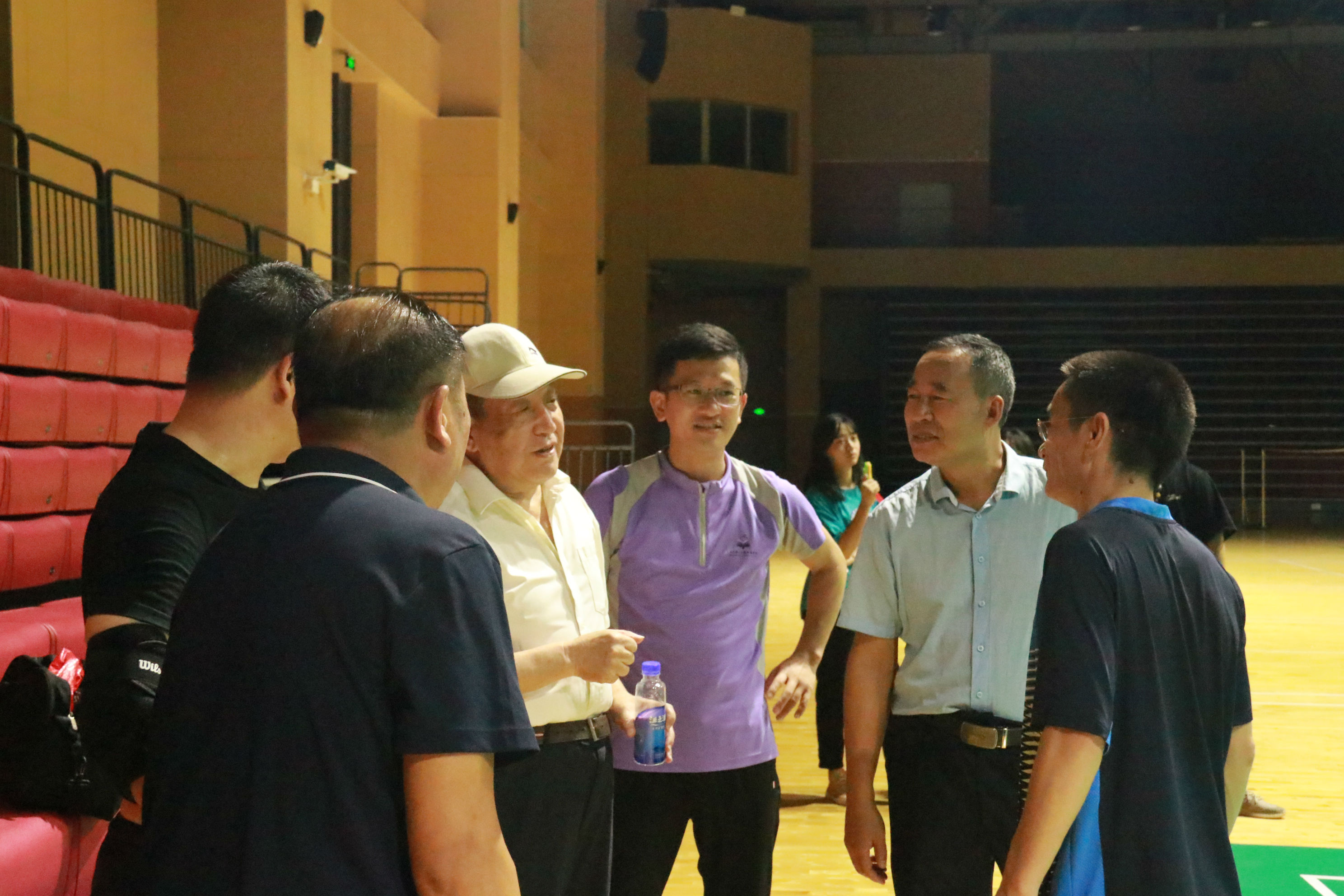 航空学院获第十届“工会杯”教职工羽毛球赛亚军