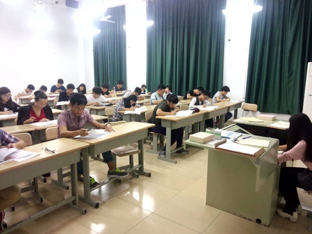 航空学院党课结业考试