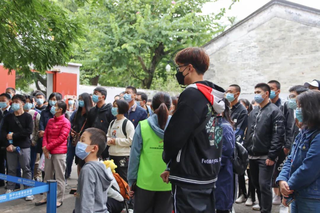 “请党放心，强国有我”——航空学院共青团员走进孙中山故居纪念馆