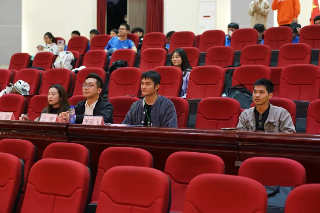 航空学院举办“唱响校园爱国歌曲，庆祝建党百年华诞”主题合唱比赛