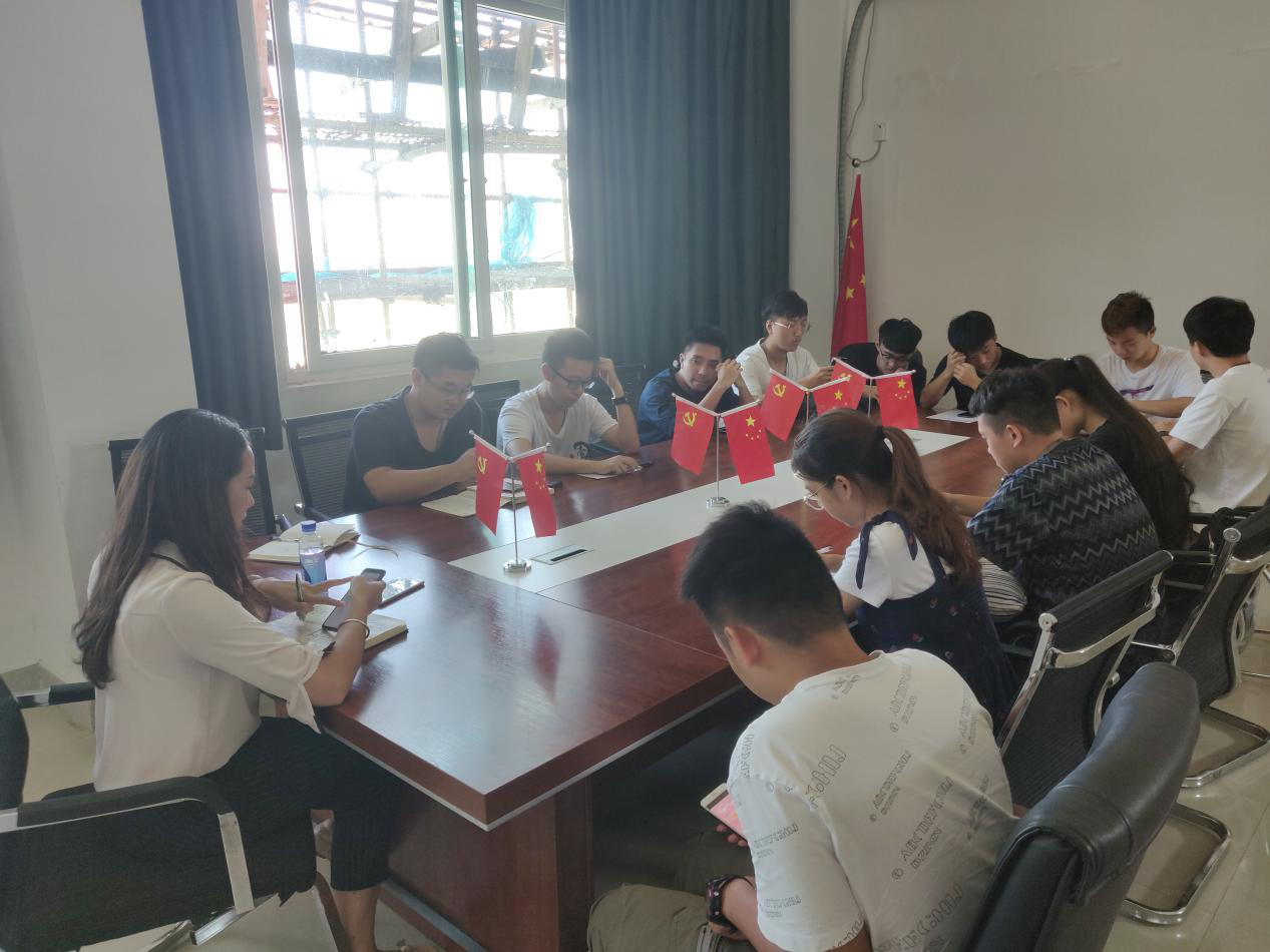 航空学院召开2018级学风建设工作会