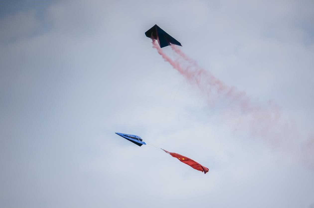 航空学院顺利举办“共迎建党百年，科技引擎梦想”轻木飞机制作与飞行大赛