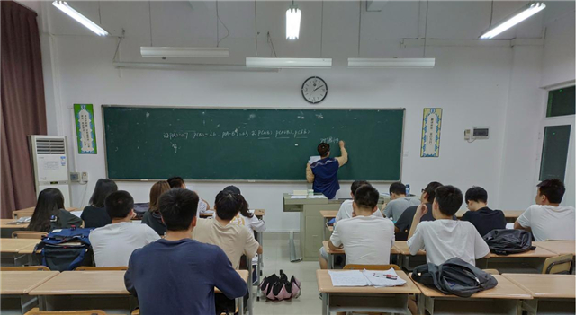 【航院团学】航空学院第41期学霸密码辅导助力概率论学习