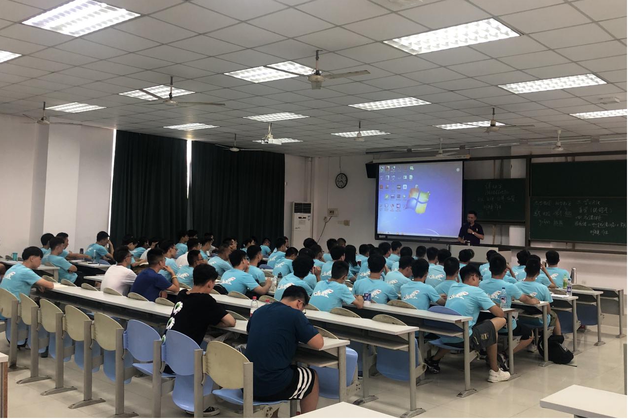 航空学院开展新学期教学检查工作