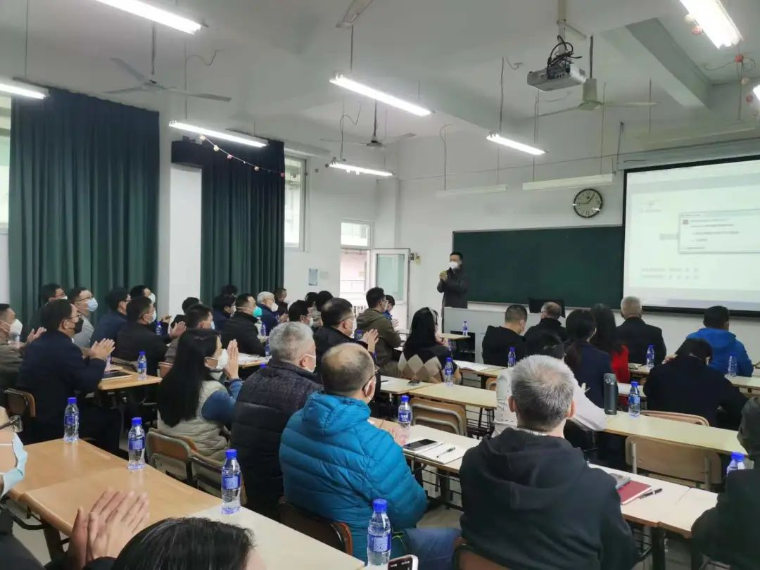 航空学院举办低空综合经济产业发展专题讲座