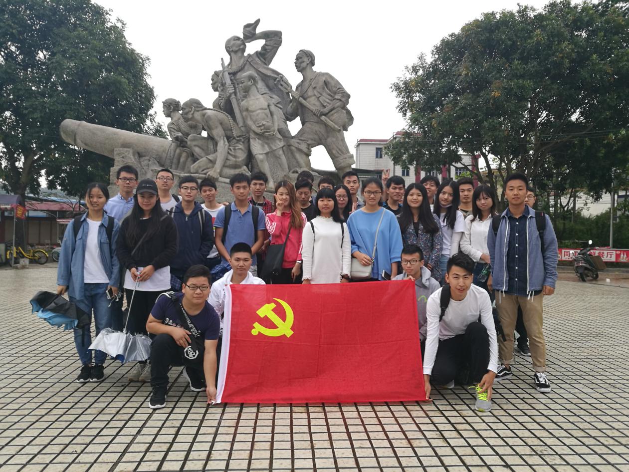 【航院党建】感受红色情怀，追忆革命精神——航空学院学生党支部开展重温红色记忆活动