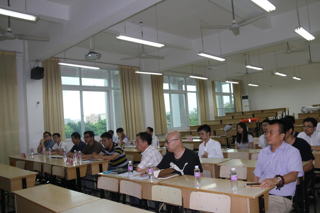 【航院团学】航空学院举行大学生创新训练成果汇报展