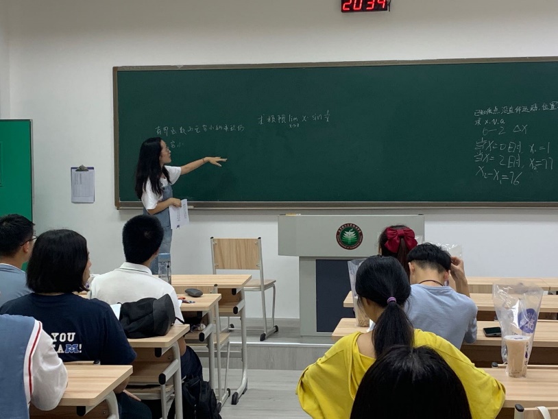 经验分享！航空学院导师团进行授课交流会